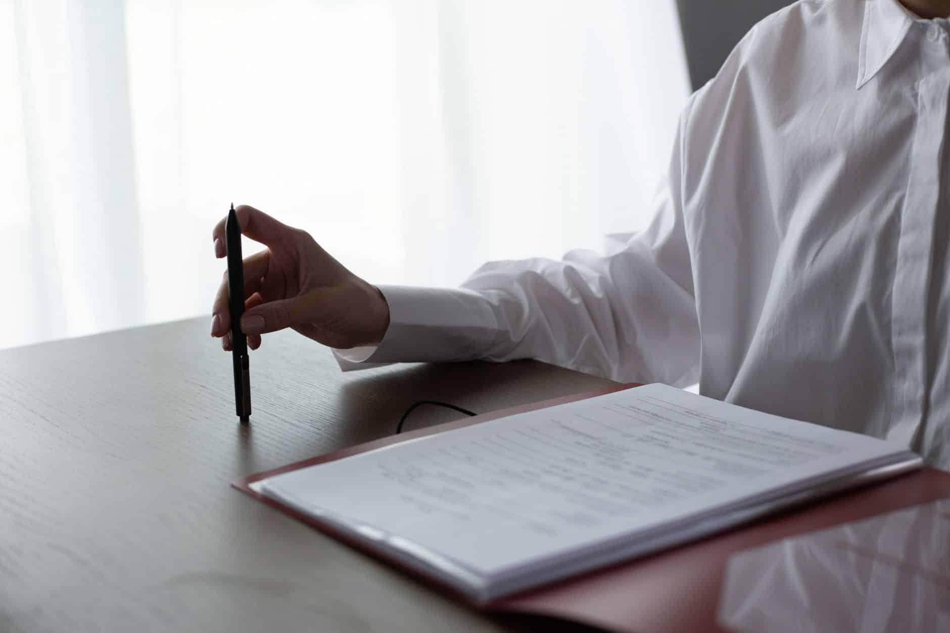 Tippgeber oder Vermittler? Abgrenzung, Erlaubnispflicht und Tippgeberprovision